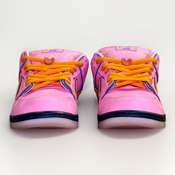 Nike SB Dunk Low The Powerpuff Girls Blossom - Picture 3 of 13